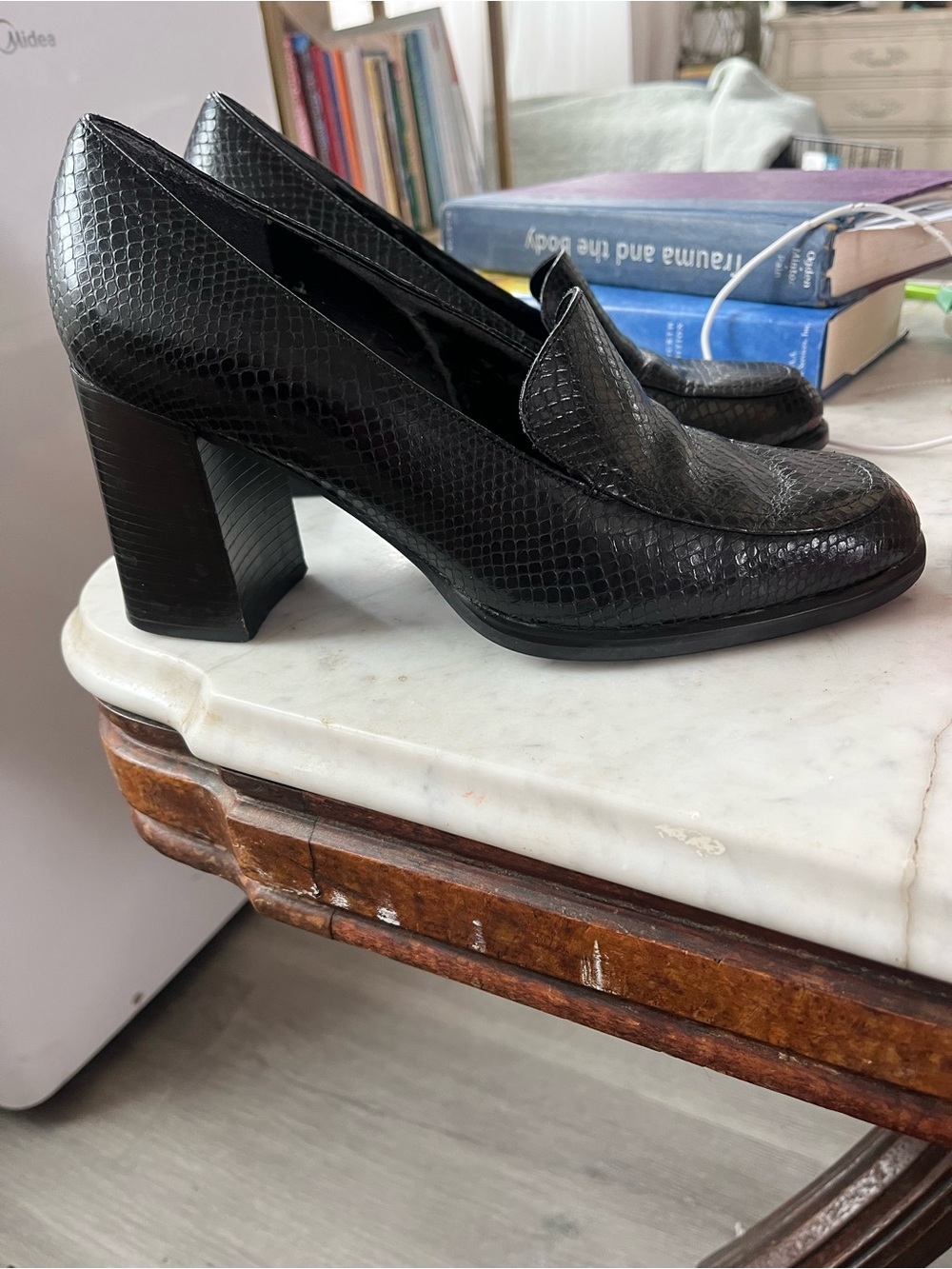 Nine West Black Textured Block Heel Loafers